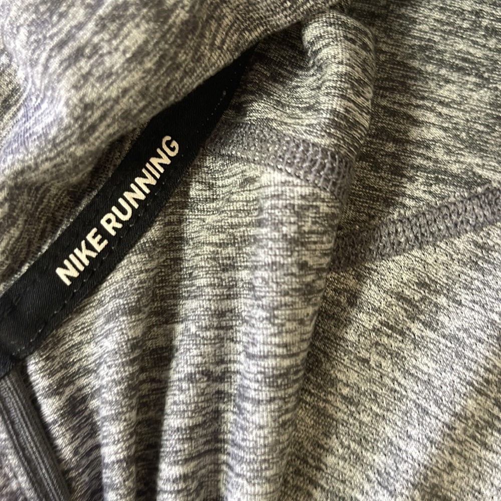 NWOT Nike Running DRI FIT LS Shirt - Picture 4 of 7